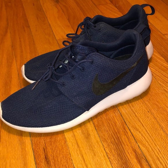 roshe sneakers mens